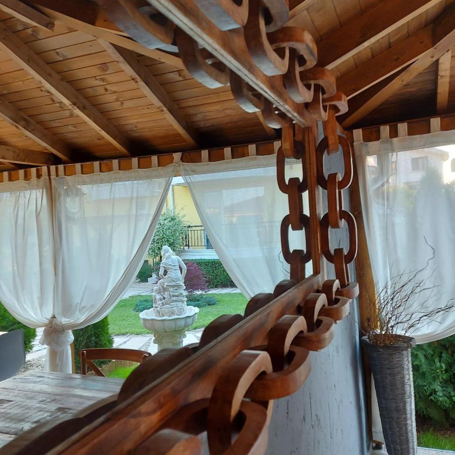 Boutique Villa Amalia 切尔诺莫雷茨 外观 照片